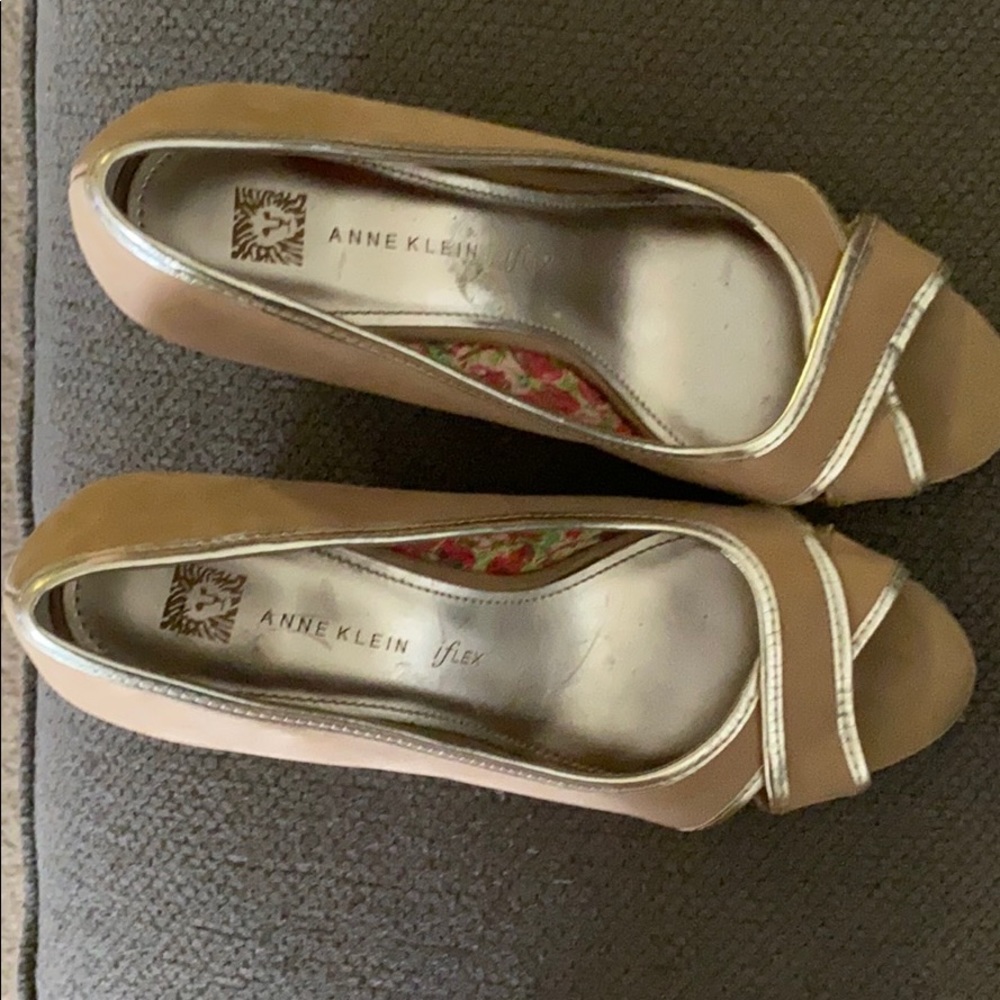 Anne Klein iFlex